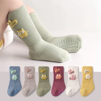 Чорапи За новородени със собствени анимационни герои, Есен-зима, Памучни мини чорапи за новородено, чорапи гумени подметки за малки момчета и момичета, чорапи със средна дължина